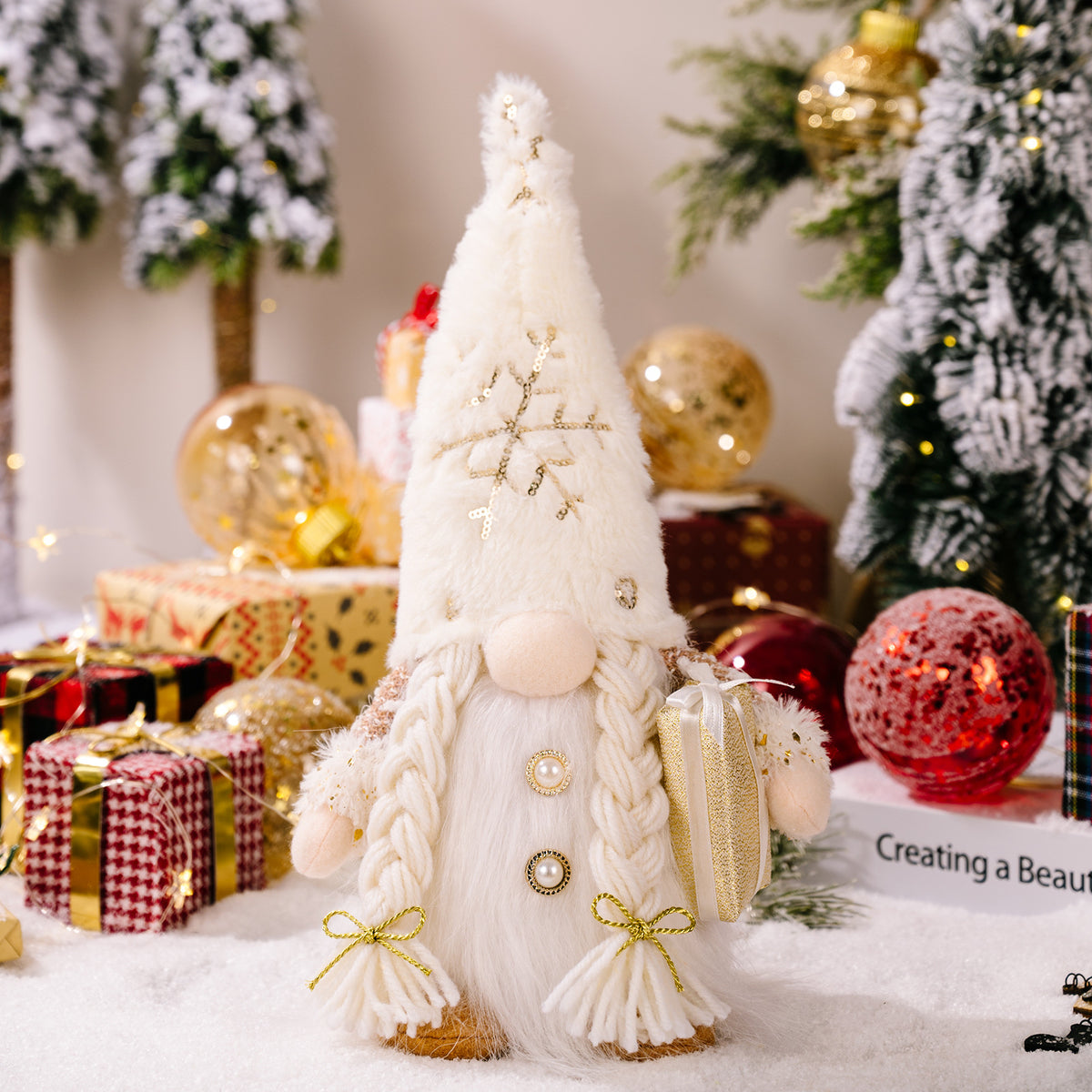 Nordic Christmas Gnome – light-up with gift