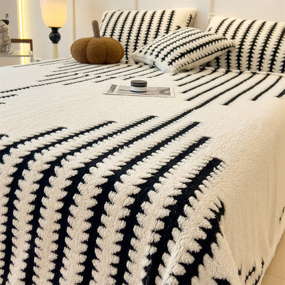 Textured Jacquard Throw Blanket – detail view 9