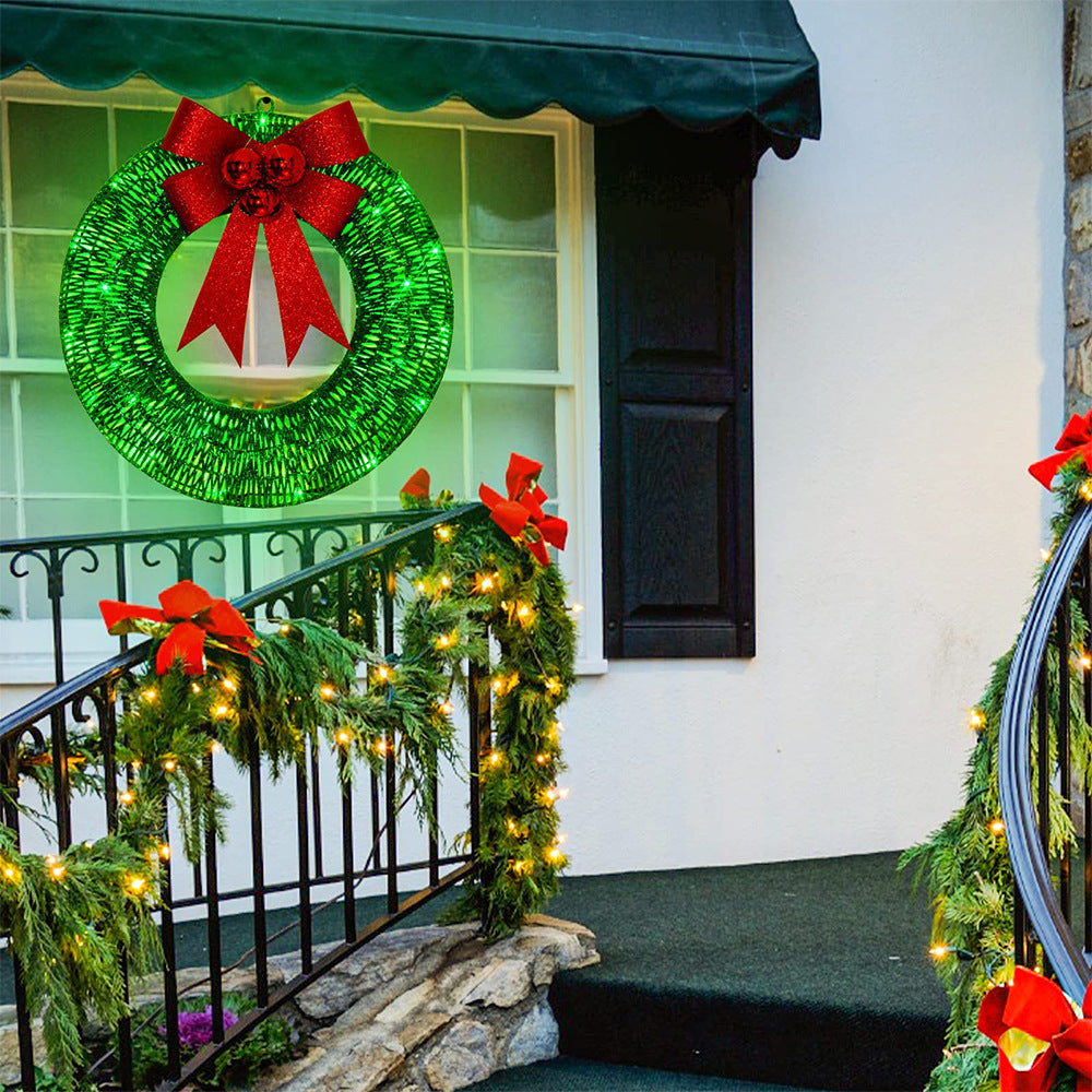 Warm-Light LED Christmas Wreath – detail view 2