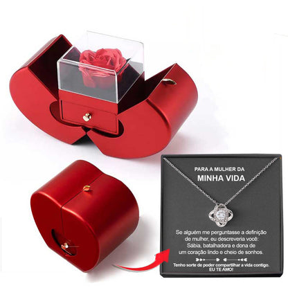 Forever Rose Necklace Gift Box – detail view 5
