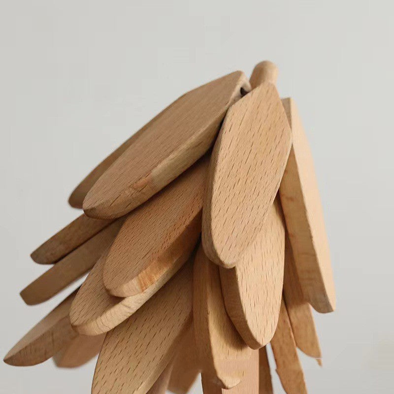 Wooden Christmas Tree Trivet Stand – detail view 6